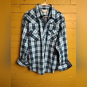 Wrangler mens button down shirt size XL
